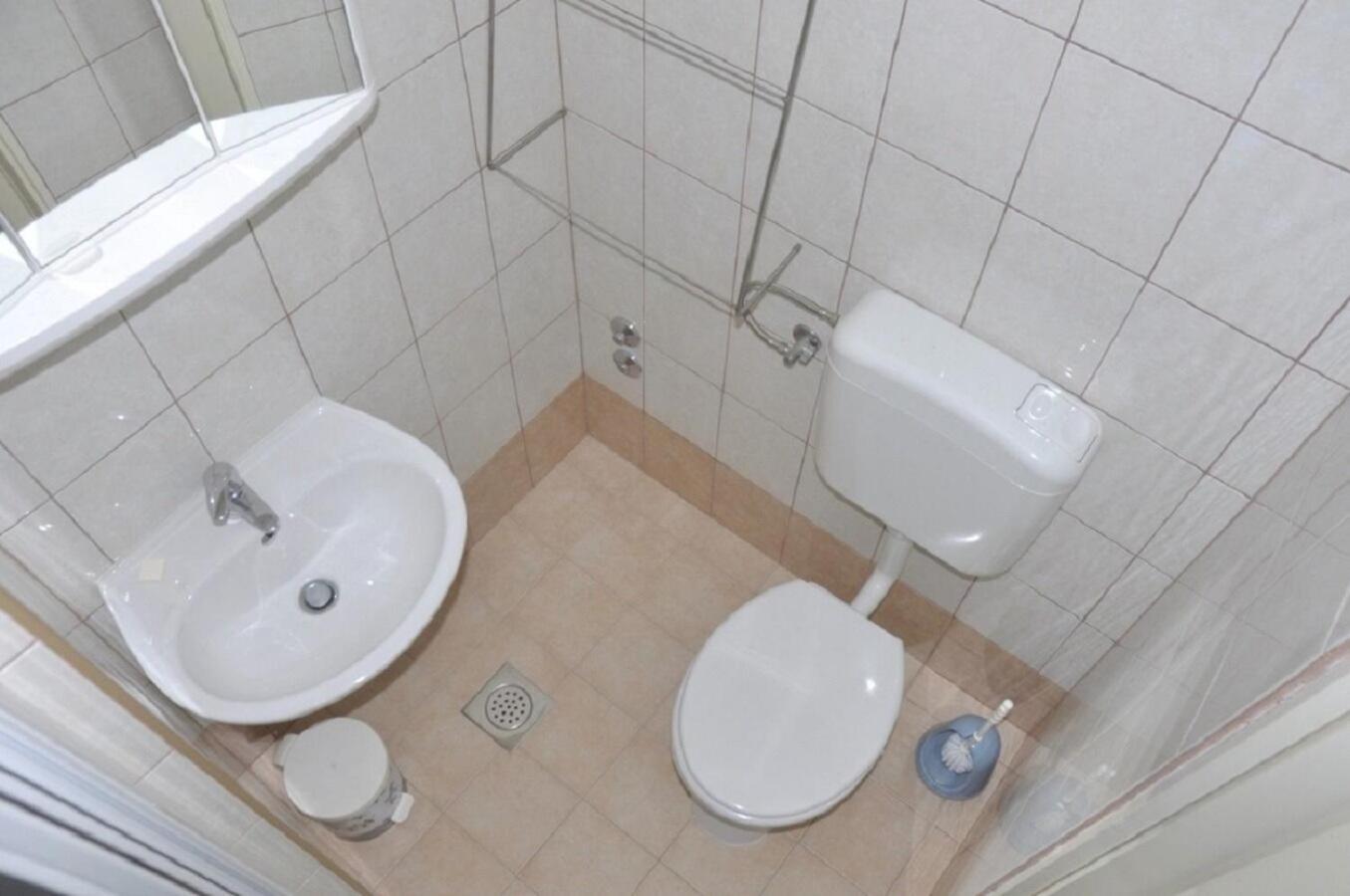 Apartments Petar - 6M From The Sea Barbat na Rabu Ngoại thất bức ảnh